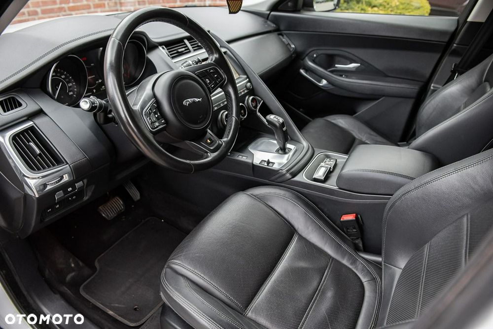 Jaguar E-Pace D180 AWD R-Dynamic S - 6