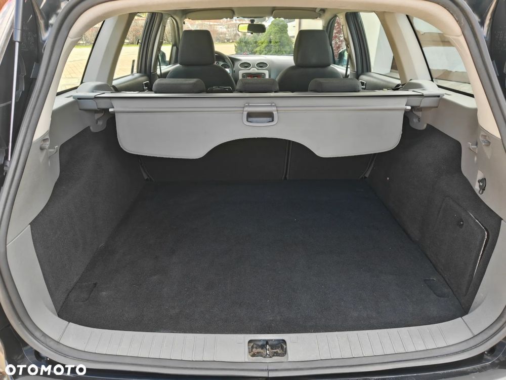 Ford Focus 1.8 TDCi Amber X - 8