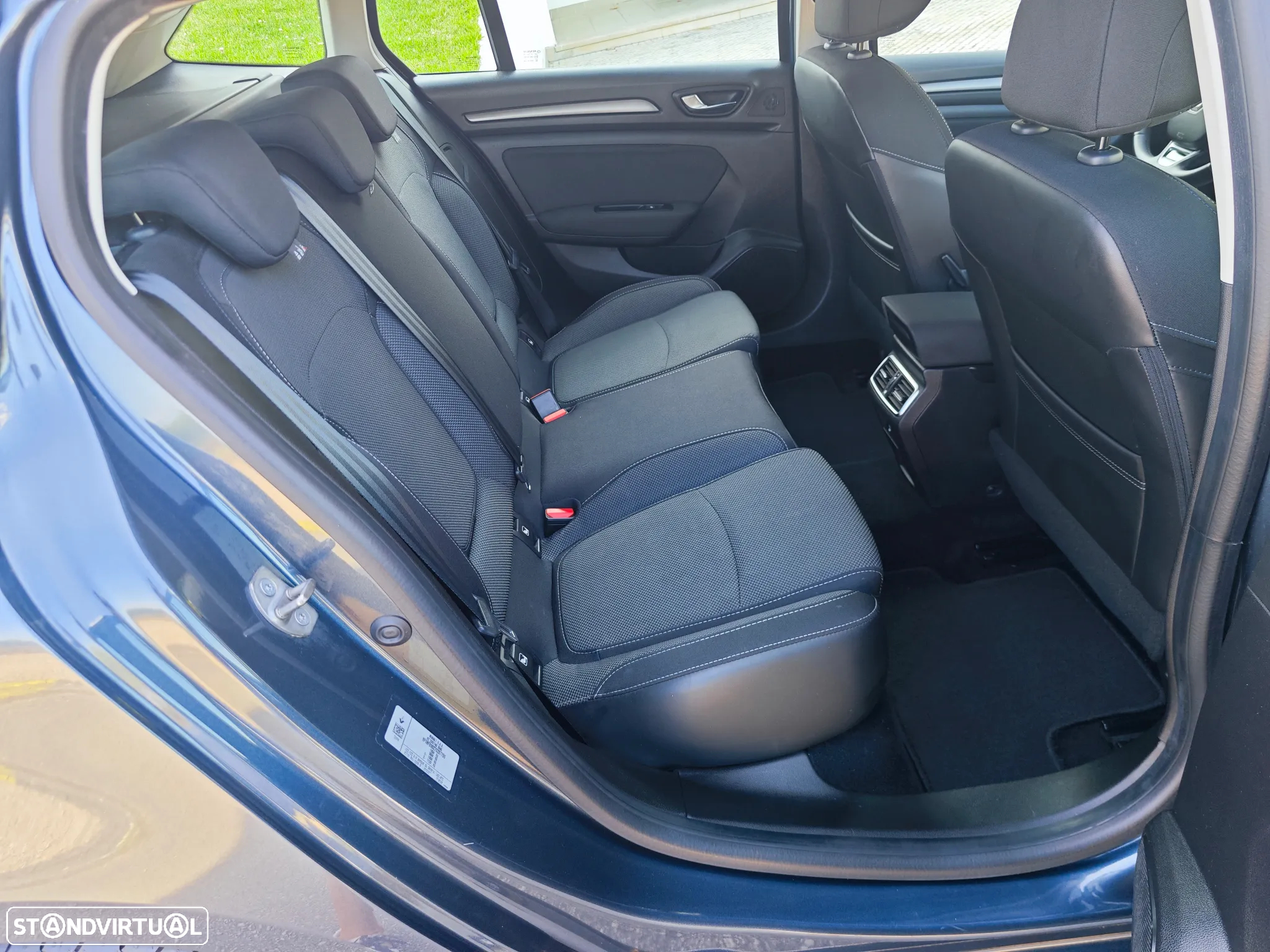 Renault Mégane Sport Tourer 1.5 Blue dCi Equilibre - 8
