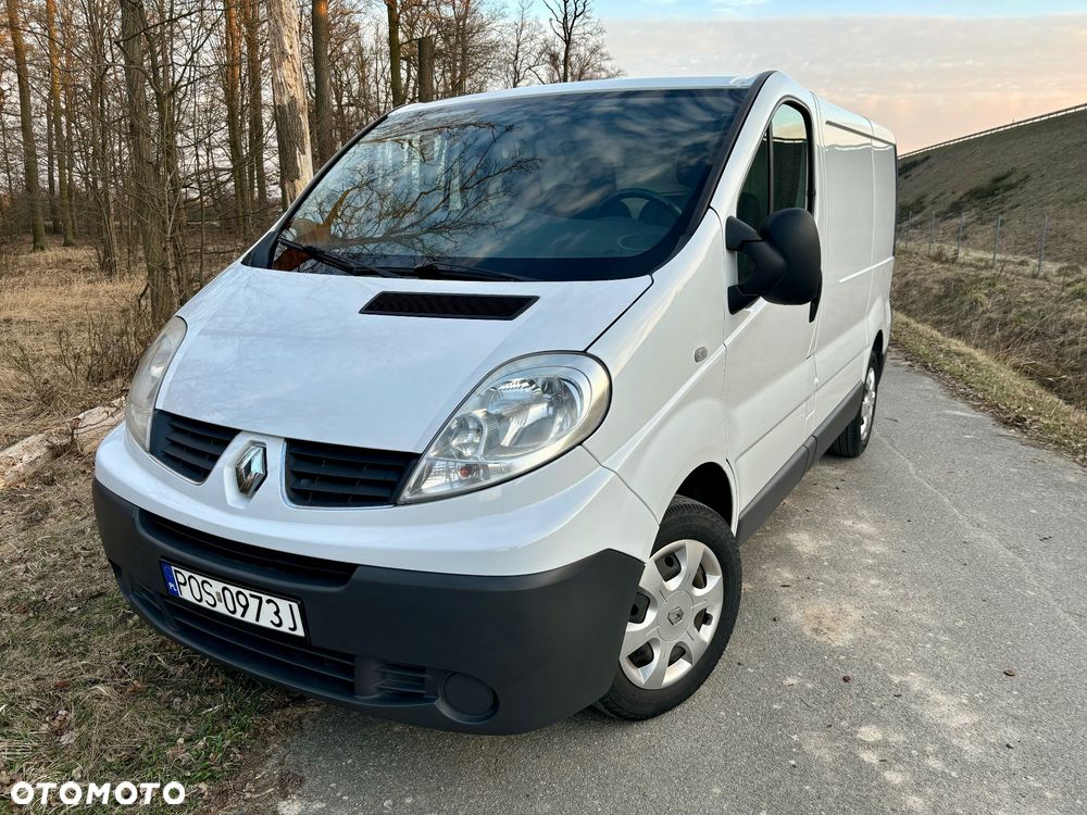 Renault Trafic - 1