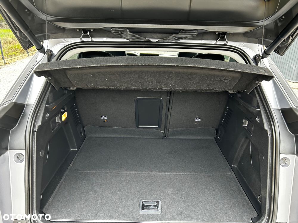 Peugeot 3008 225 e-EAT8 Allure Pack - 38