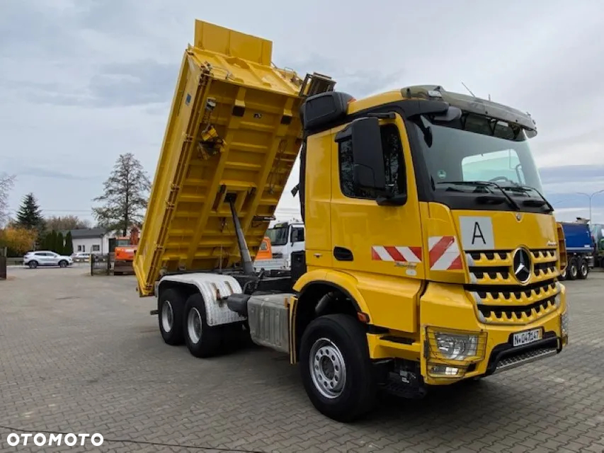 Mercedes-Benz Arocs 2648 6x4 - 12