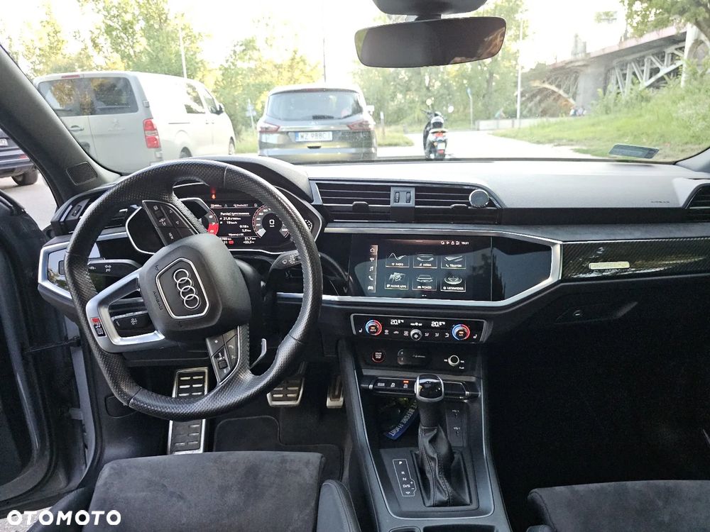 Audi RS Q3 - 10