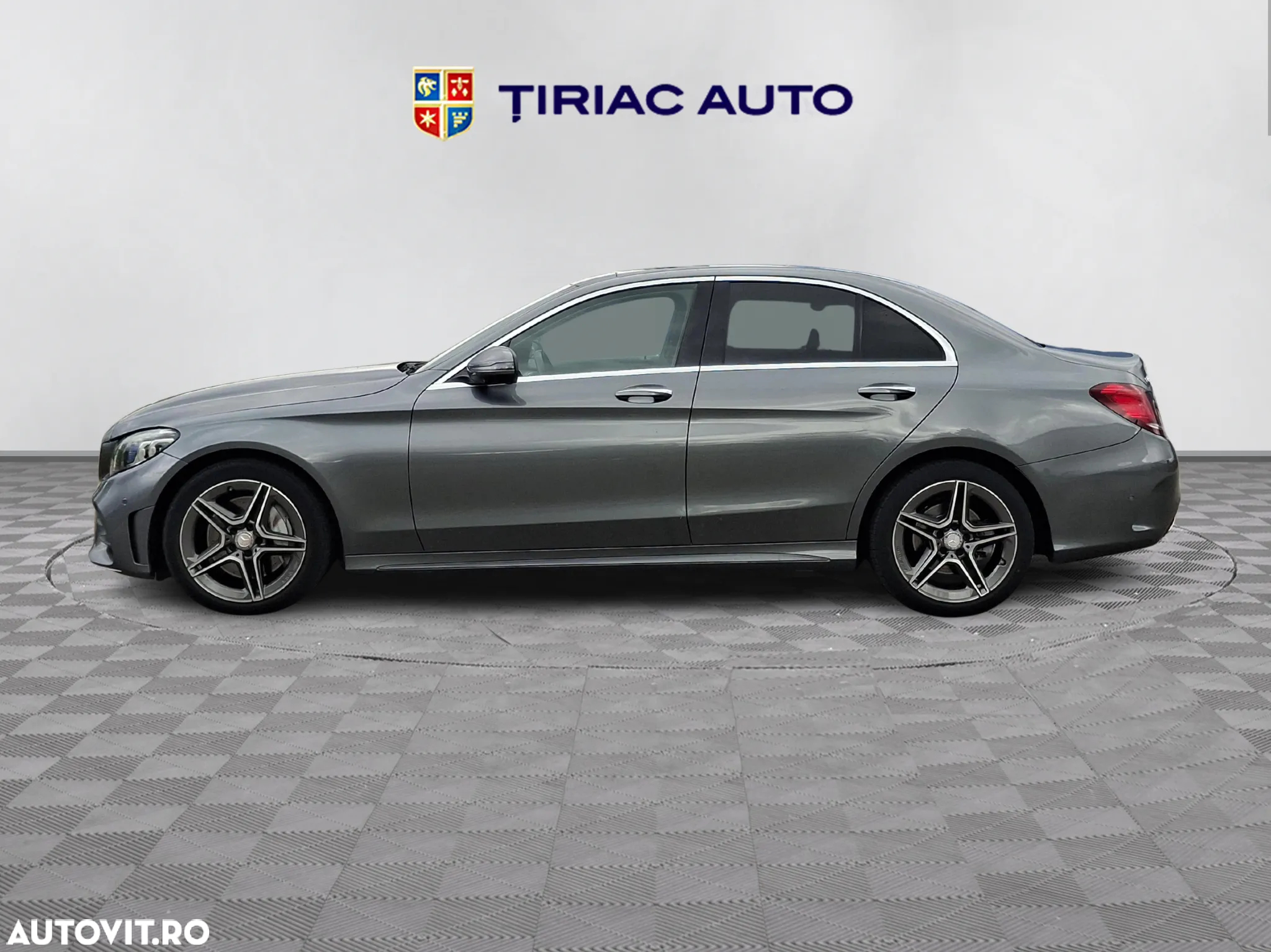Mercedes-Benz C - 2