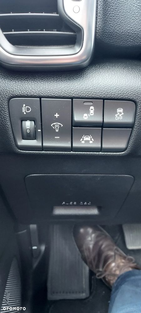 Kia Sportage 1.6 GDI Business Line M 2WD - 23