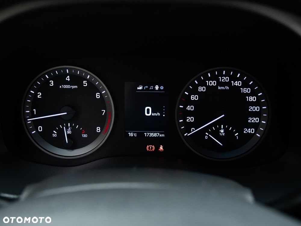 Hyundai Tucson blue 1.6 GDi 2WD Intro Edition - 31