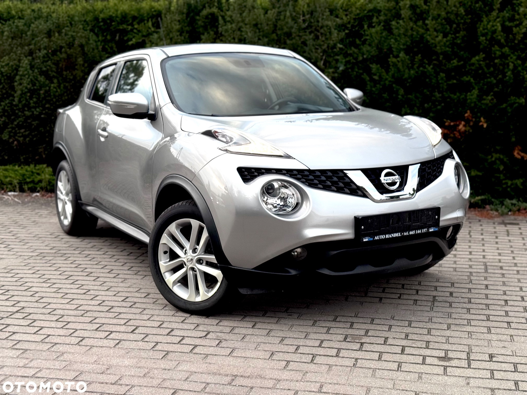 Nissan Juke 1.6 Acenta Xtronic - 10
