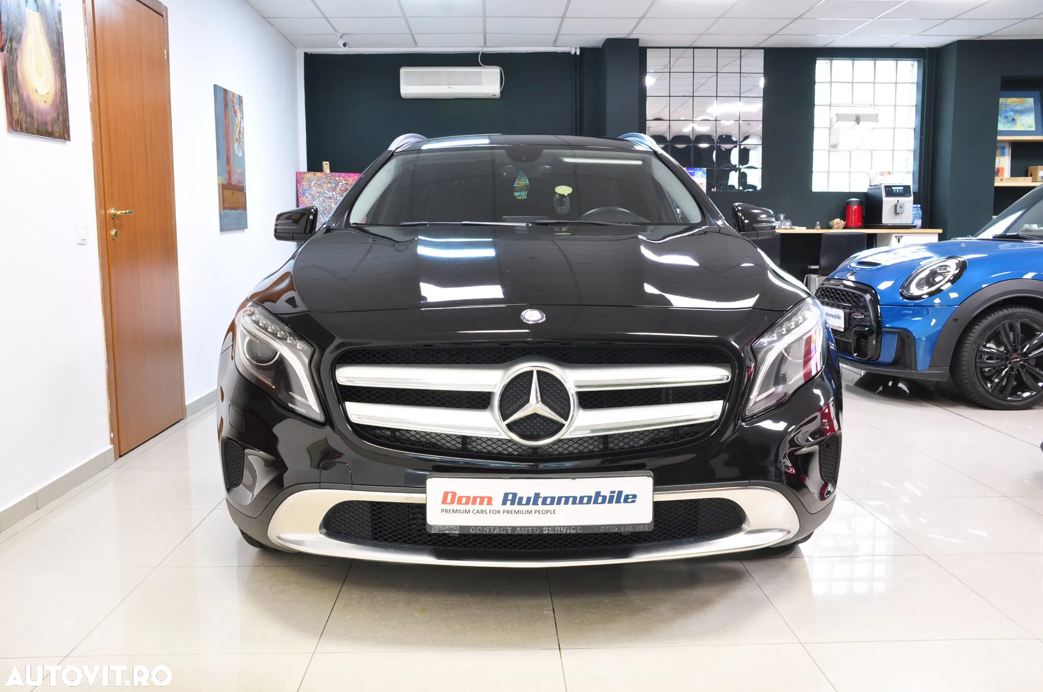 Mercedes-Benz GLA - 2