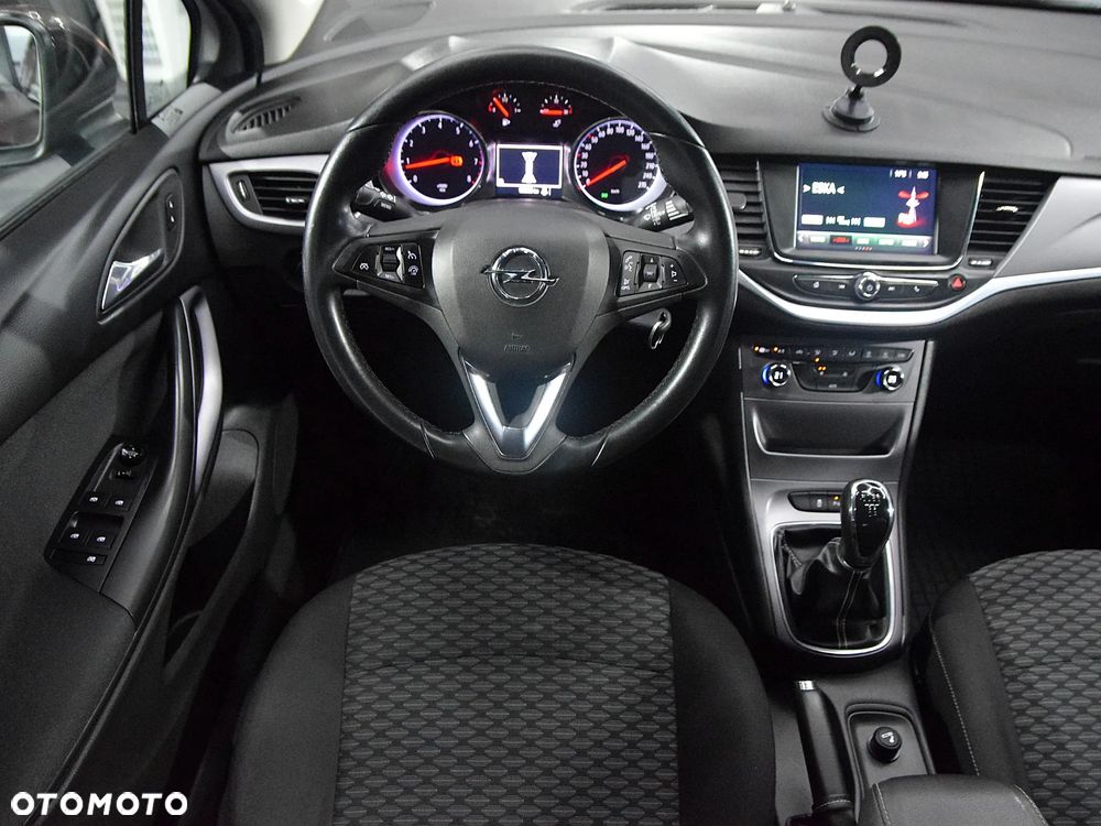 Opel Astra 1.4 Enjoy - 18