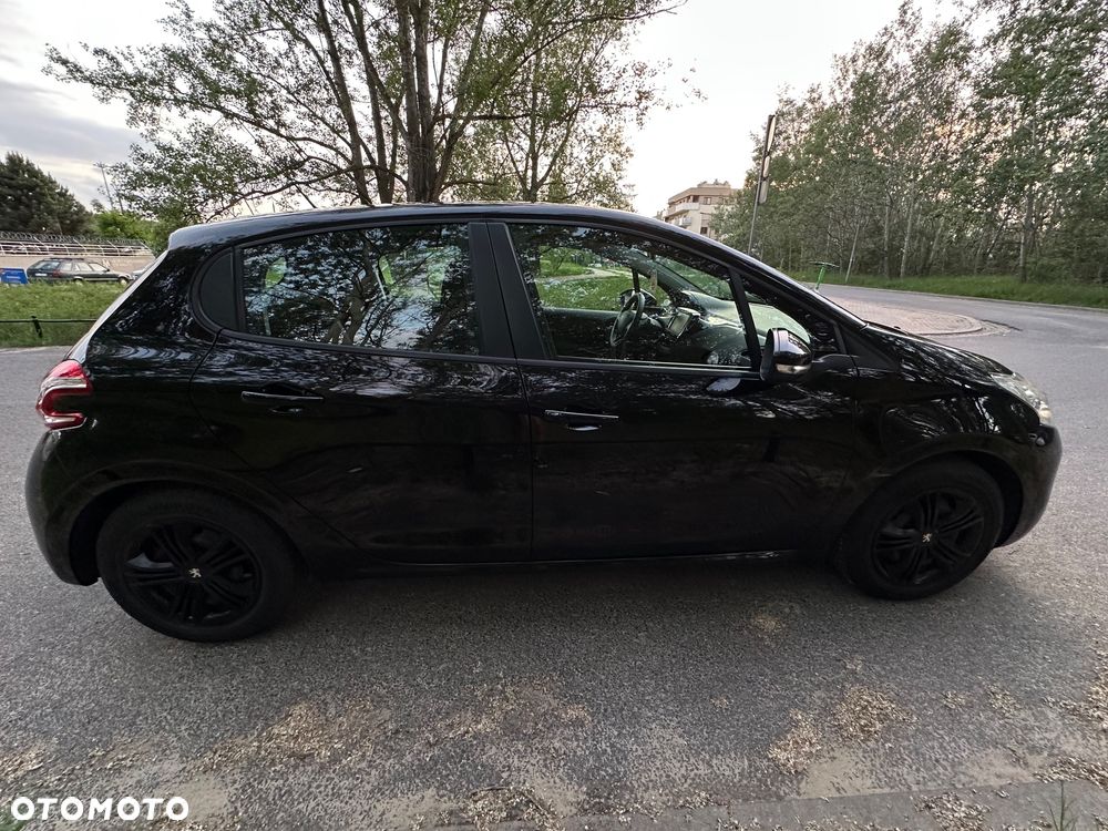 Peugeot 208 1.2 VTi Access - 4