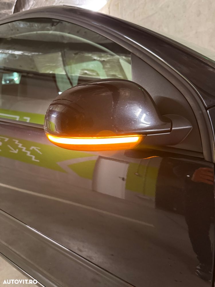 Volkswagen Golf 1.9 TDI United - 12