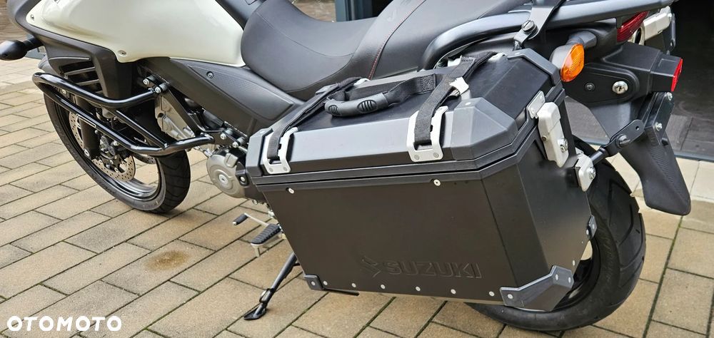 Suzuki V-STROM - 13