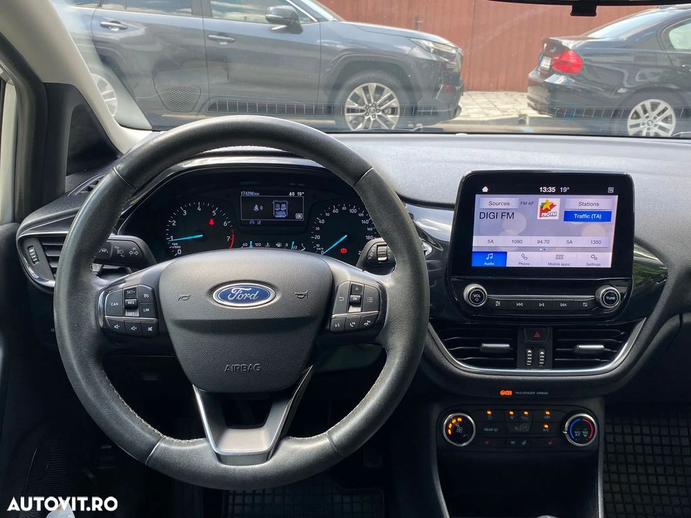 Ford Fiesta 1.1 Titanium - 14