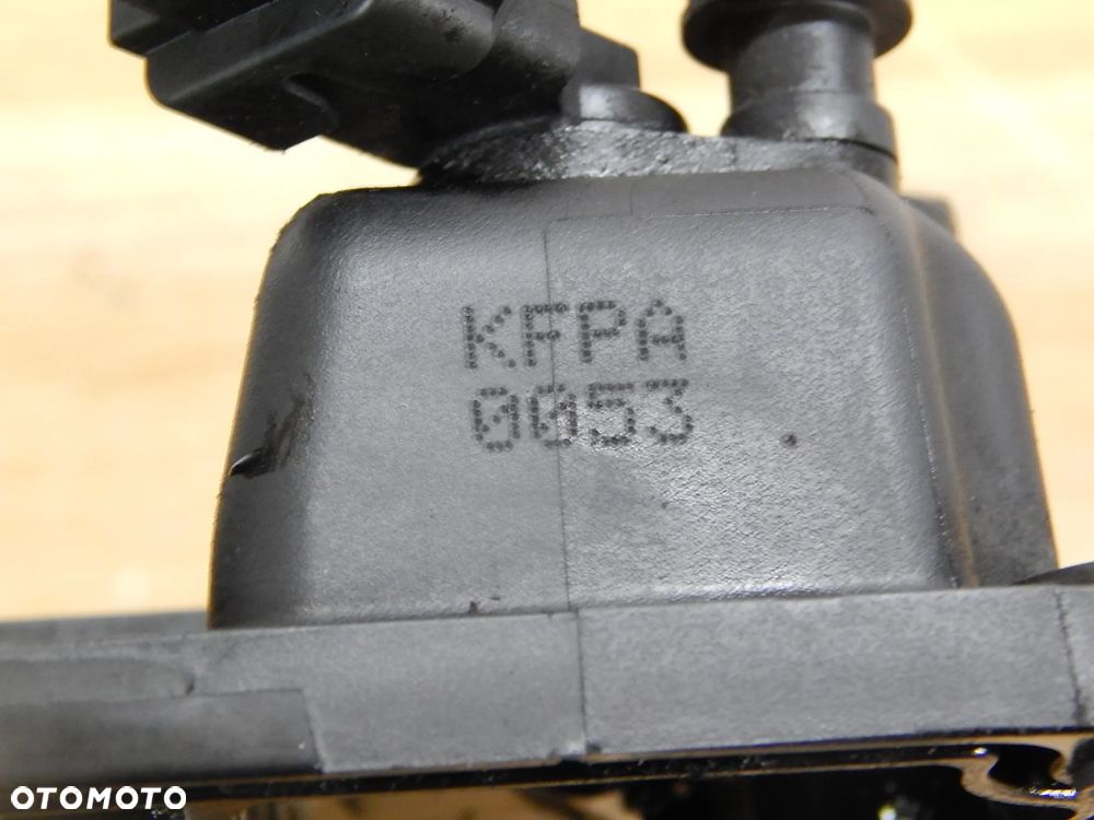 Głowica tłok korba wał korbowy  osłona rozrząd 1.7 CRDI Kia Sportage III Carens Sorento Hyundai ix35 i30 i40 Tucson III Ceed 10-17 Łuków części - 25