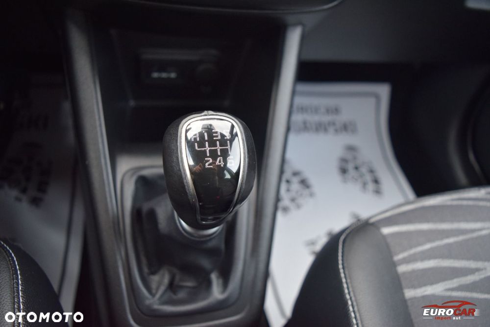 Kia Venga 1.6 Business Line - 28