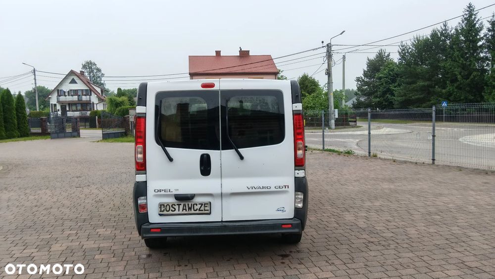 Opel Vivaro - 9