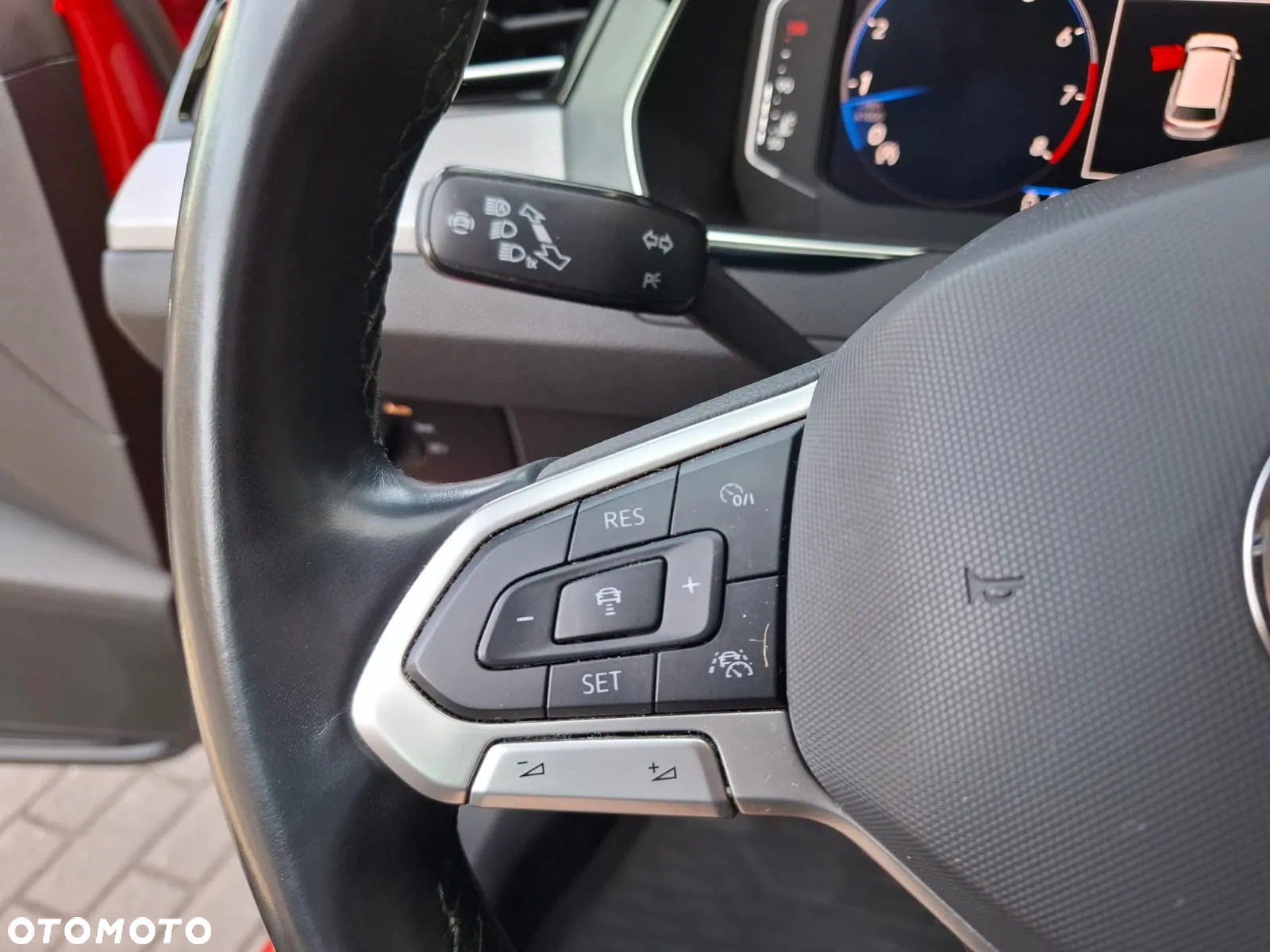 Volkswagen Passat 1.5 TSI EVO Business - 35