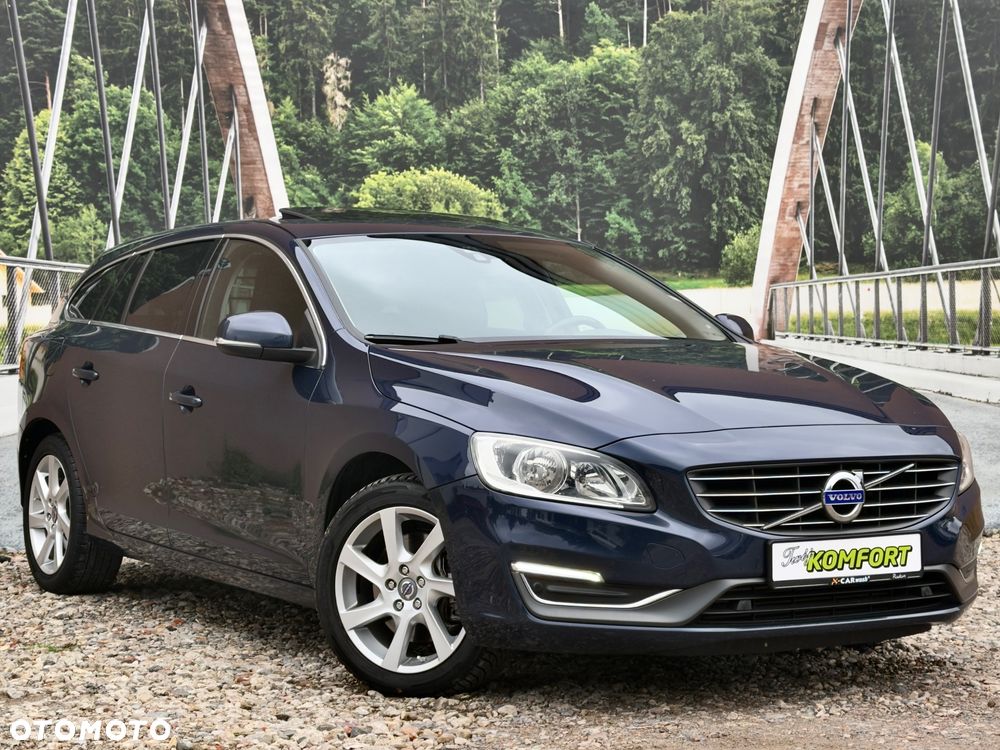 Volvo V60 D5 AWD Geartronic - 3