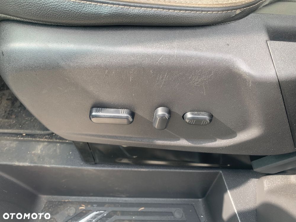 Ford Tourneo Custom 2.0 TDCi L2 Titanium - 5