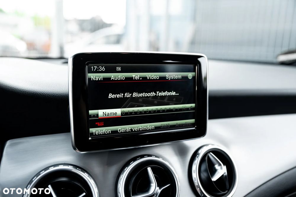 Mercedes-Benz GLA 250 4Matic 7G-DCT AMG Line - 39