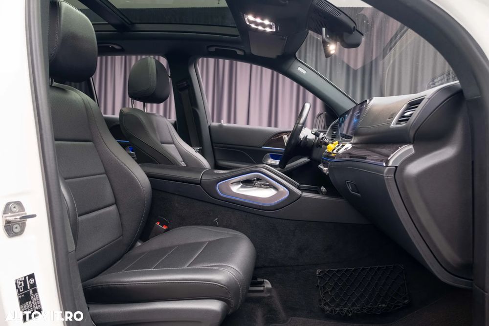 Mercedes-Benz GLE - 38