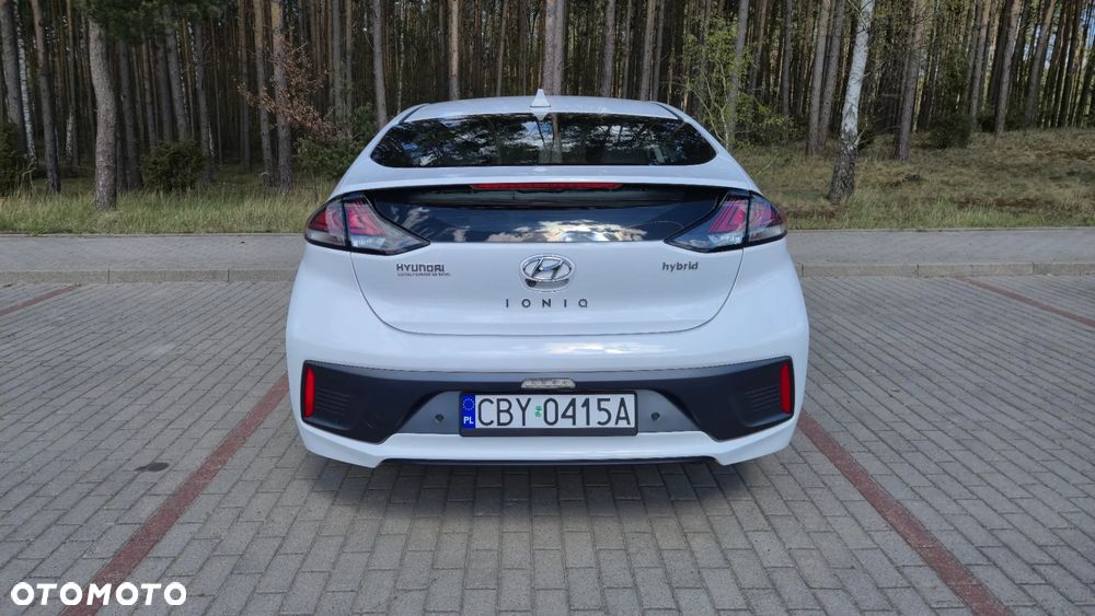 Hyundai IONIQ Hybrid Premium - 6
