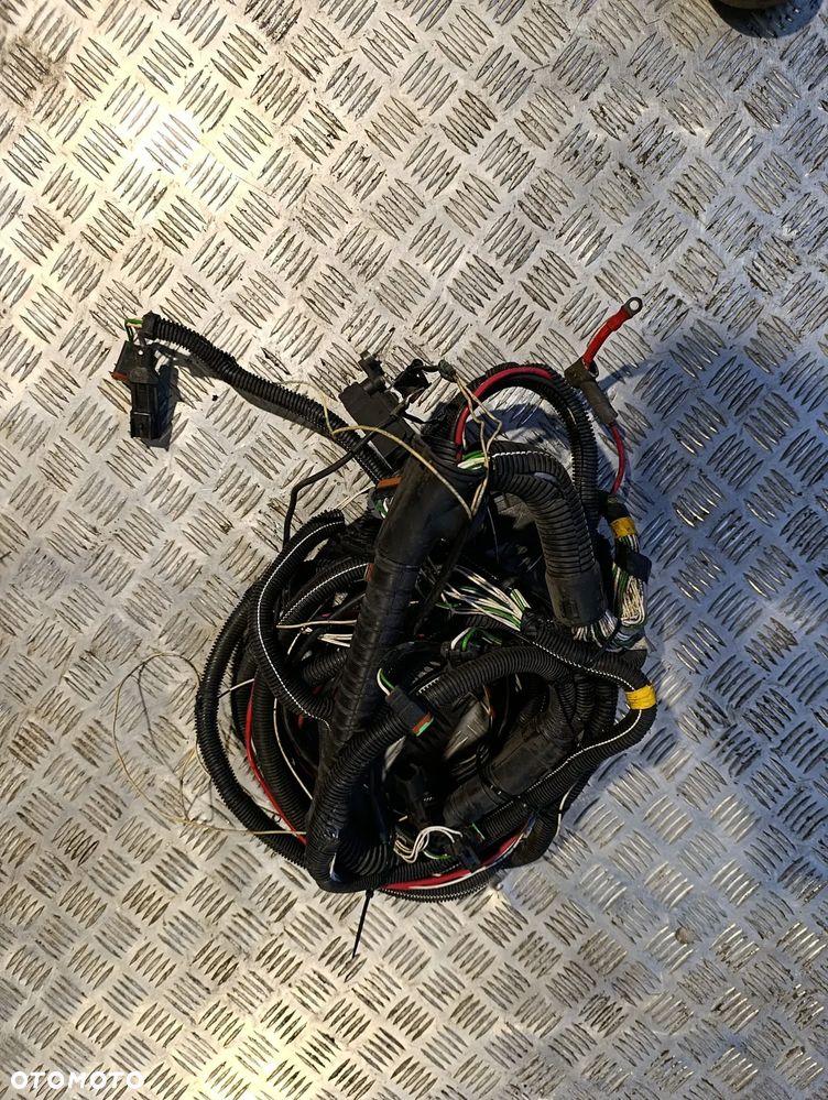 INSTALACJA ELEKTRYCZNA CARRIER XARIOS 300 350 12V - 1