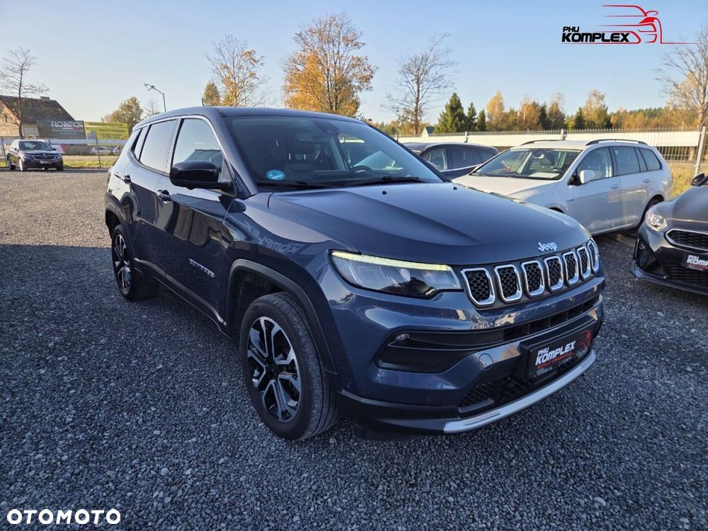 Jeep Compass - 4
