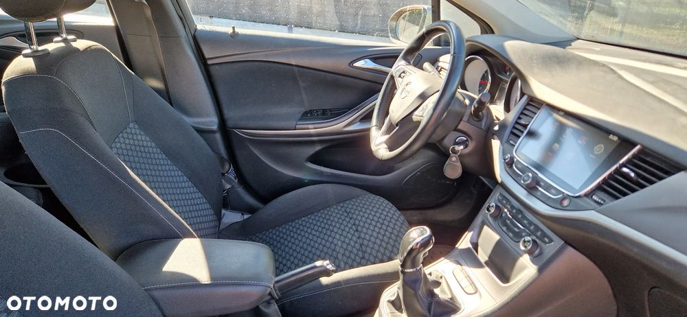 Opel Astra 1.4 T Enjoy - 8