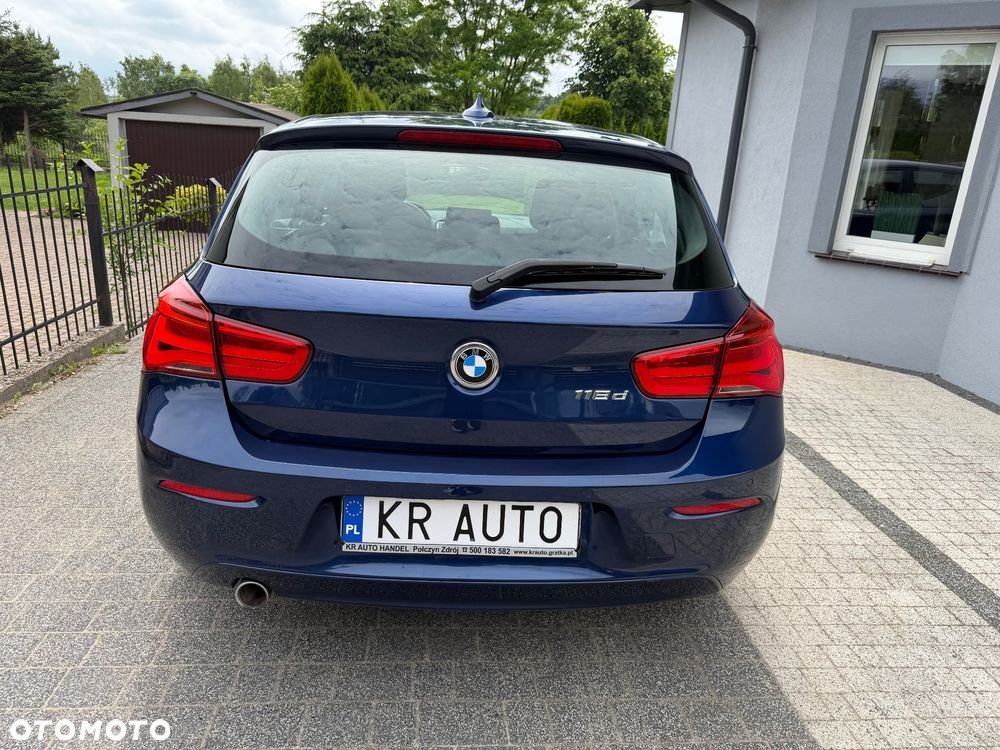BMW Seria 1 118d - 32