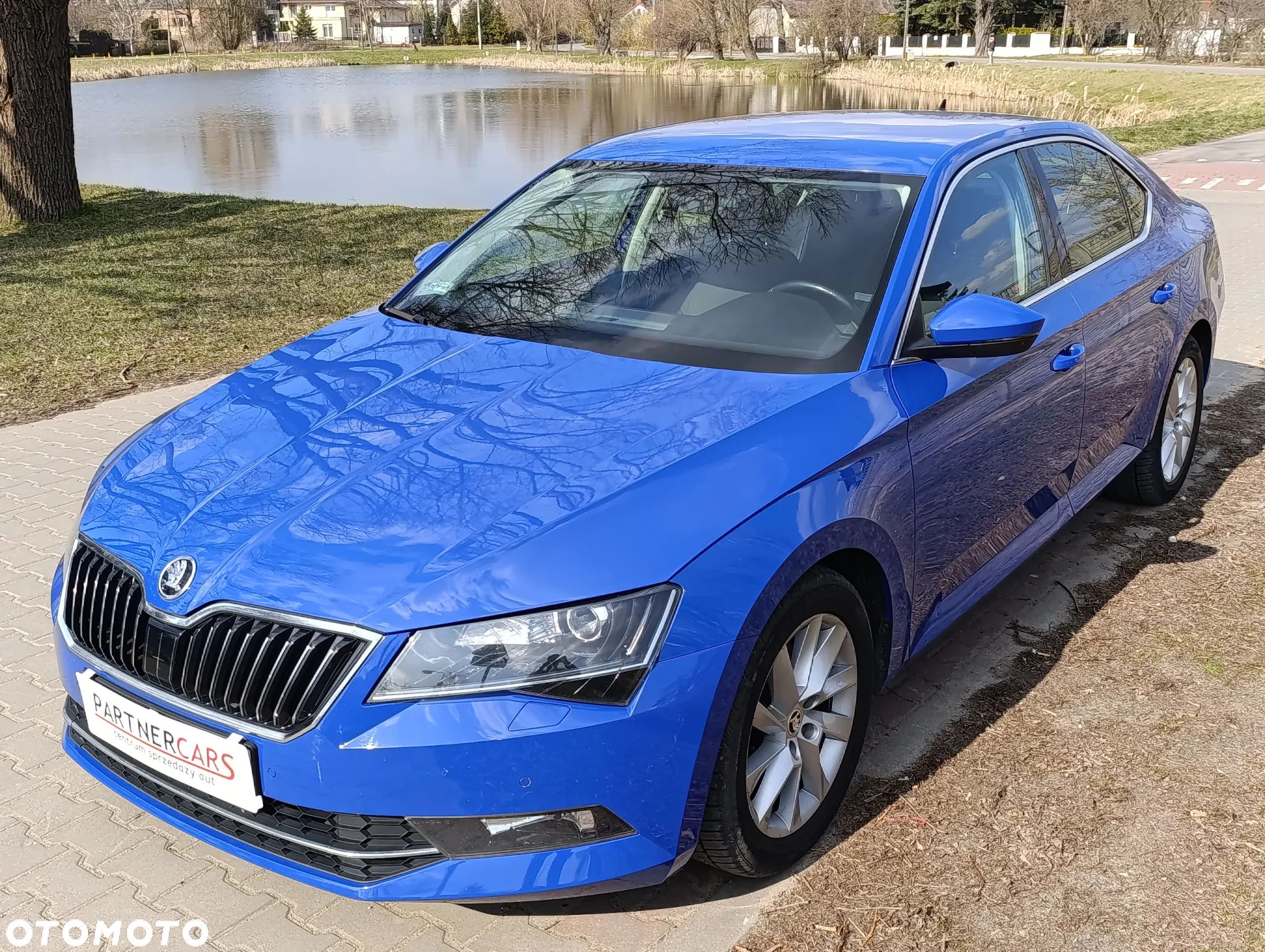 Skoda Superb 2.0 TDI 4x4 Ambition - 1