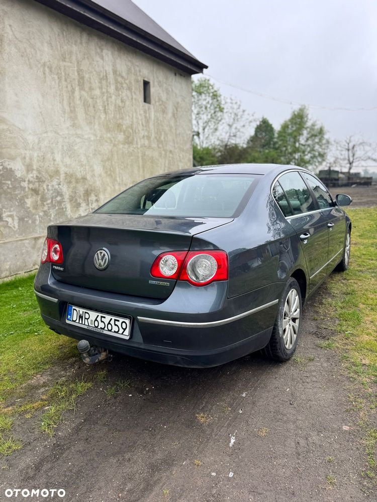 Volkswagen Passat 1.9 TDI Sportline - 7