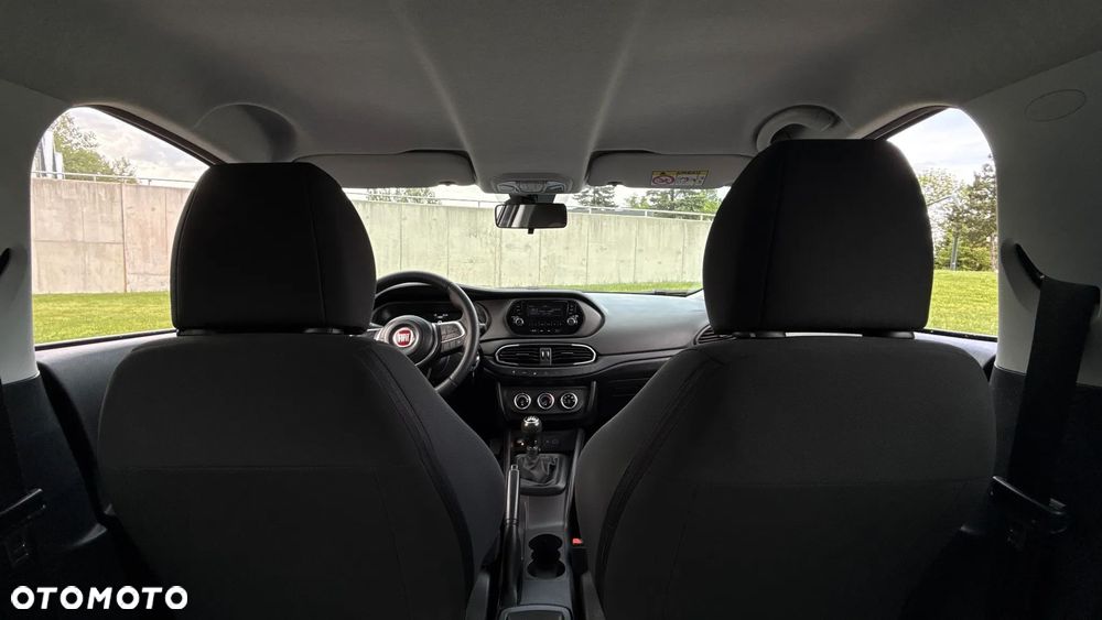 Fiat Tipo 1.4 16v Easy EU6d - 24