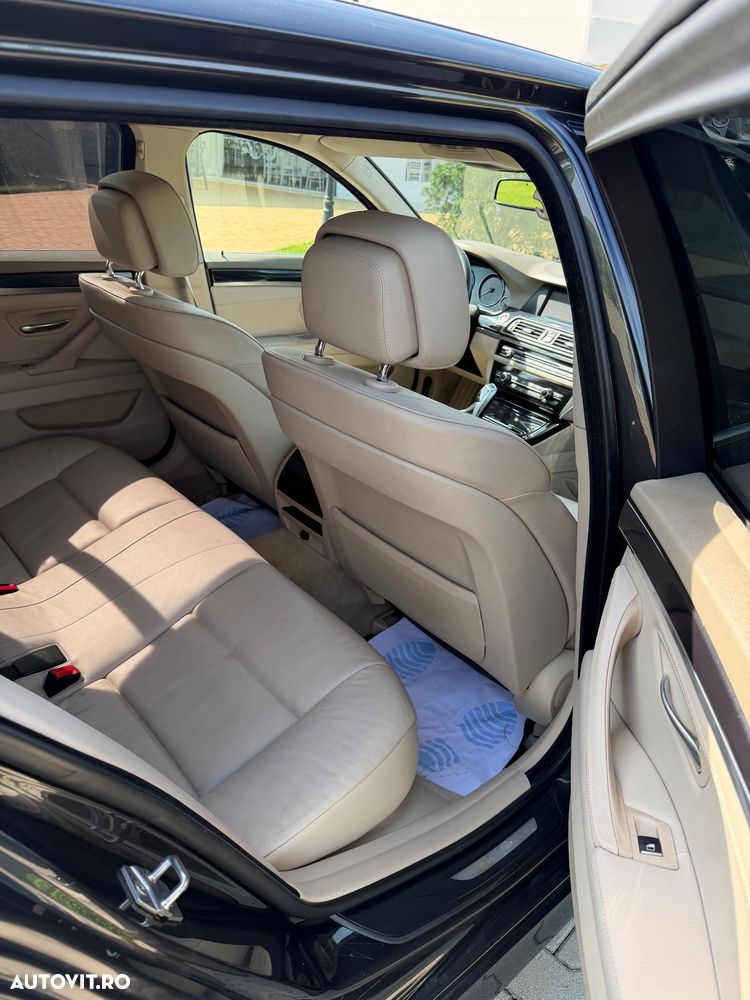 BMW Seria 5 520d Sport-Aut. - 10