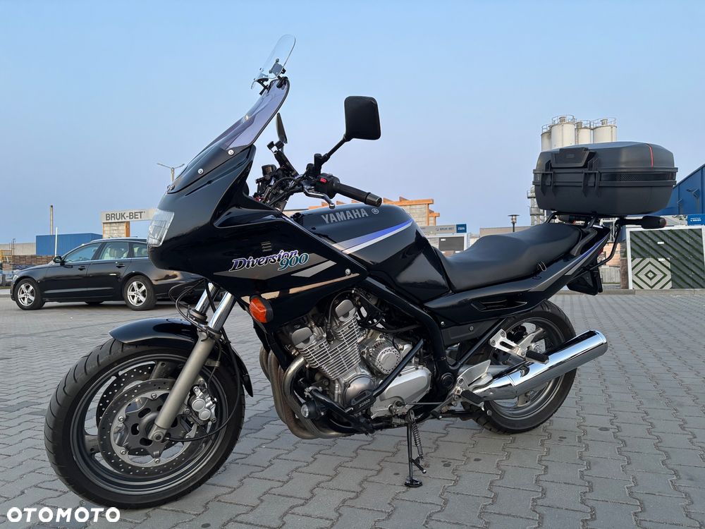 Yamaha XJ - 2