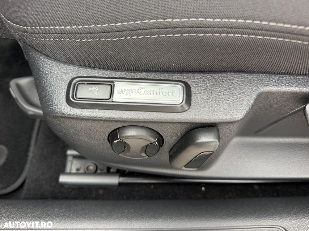Volkswagen Passat 2.0 TDI DSG Highline - 22