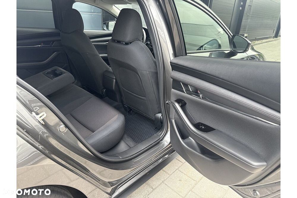 Mazda 3 - 23