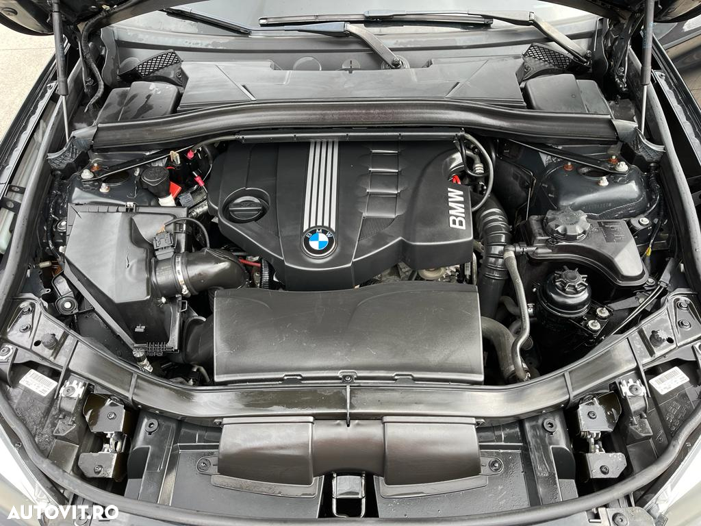 BMW X1 xDrive20d - 8