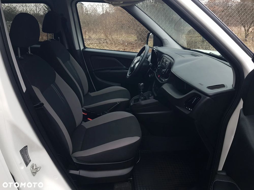 Fiat Doblo 1.6 Multijet 16V Easy - 23