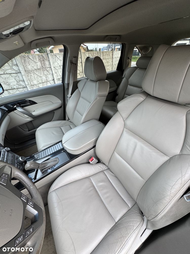 Acura MDX 3.7 V6 Base - 10