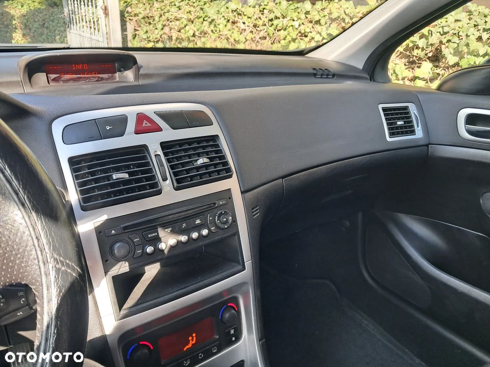 Peugeot 307 - 9