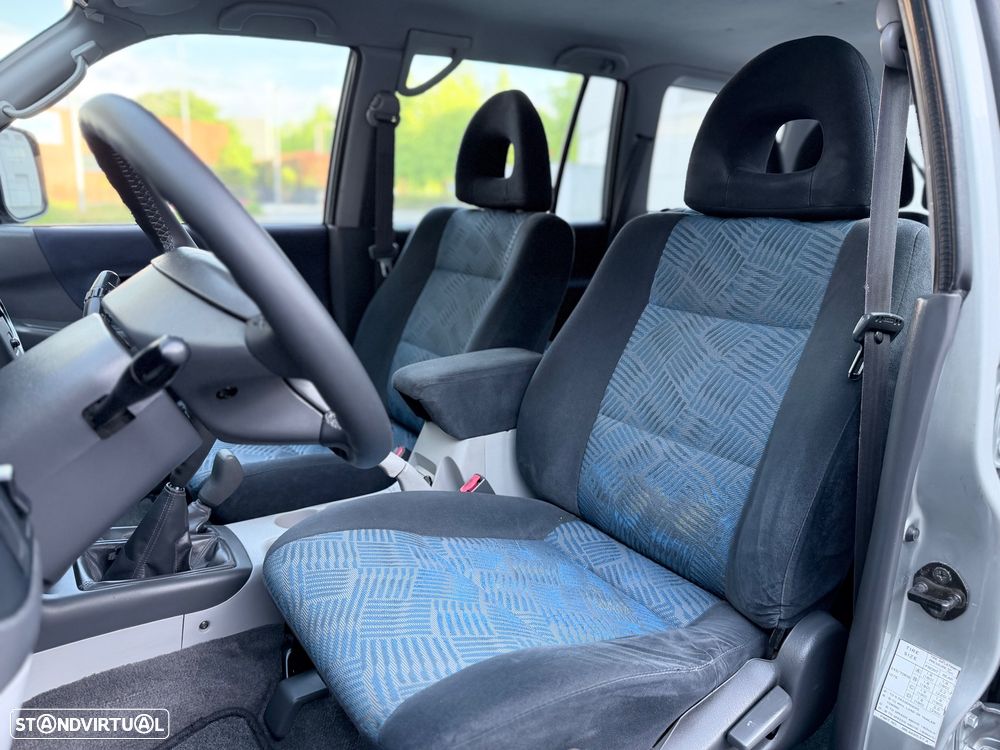 Mitsubishi Pajero Sport 2.5 TD GLS - 8