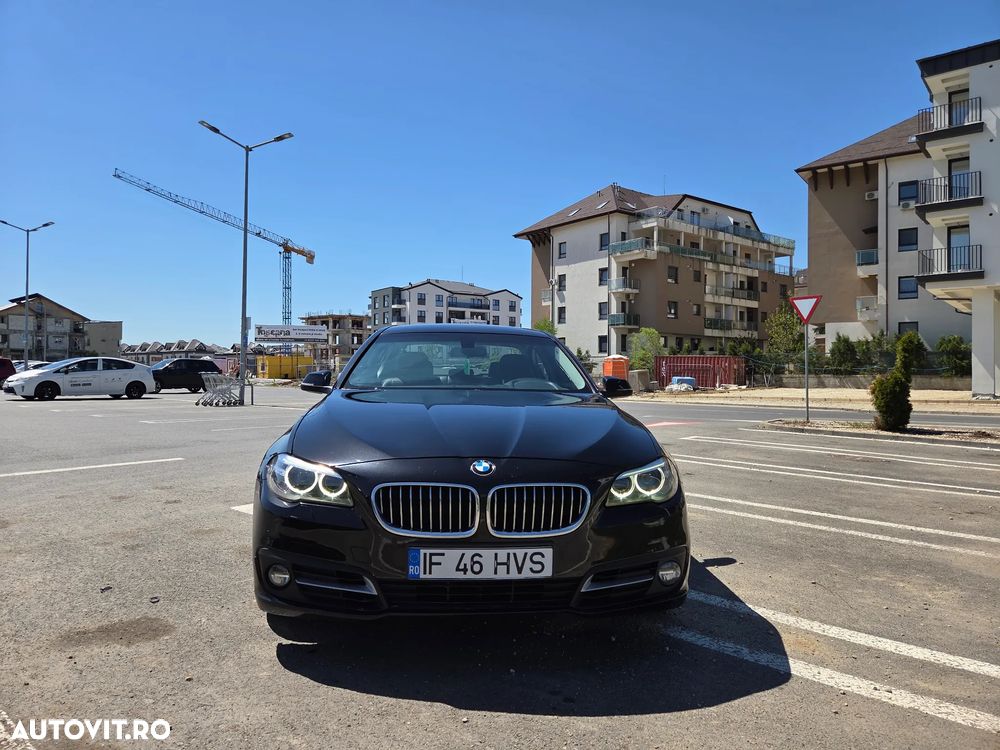 BMW Seria 5 520d xDrive - 2