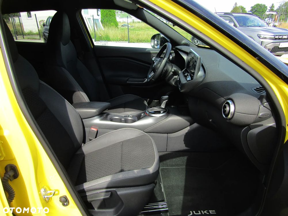 Nissan Juke 1.0 DIG-T N-Connecta DCT - 20