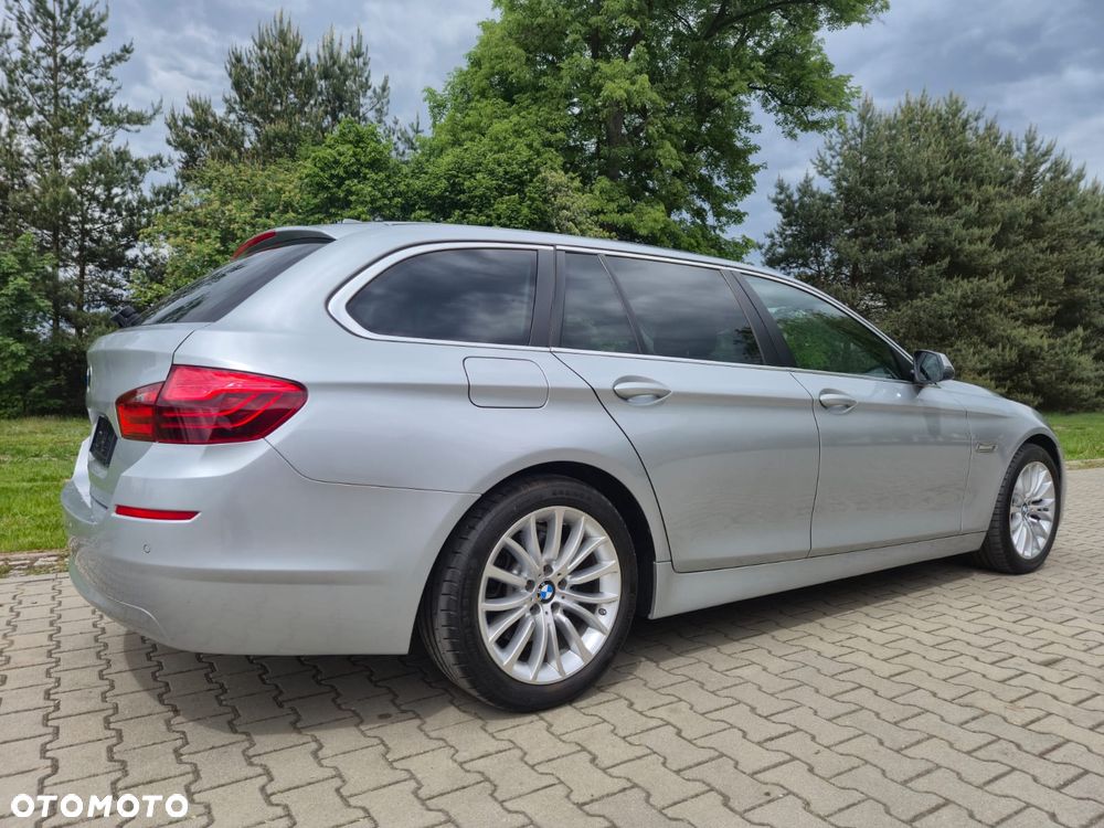 BMW Seria 5 525d xDrive Sport-Aut - 7