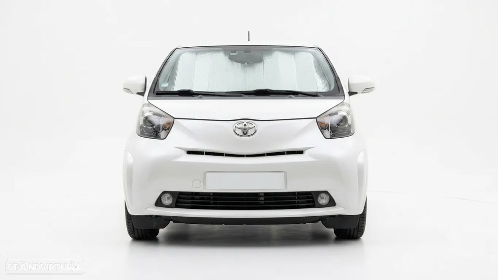 Toyota iQ 1.0 VVT-i Essential+AC - 1