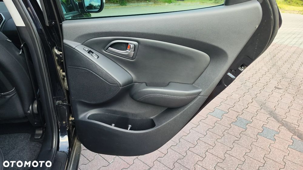 Hyundai ix35 2.0 2WD Automatik Trend - 25