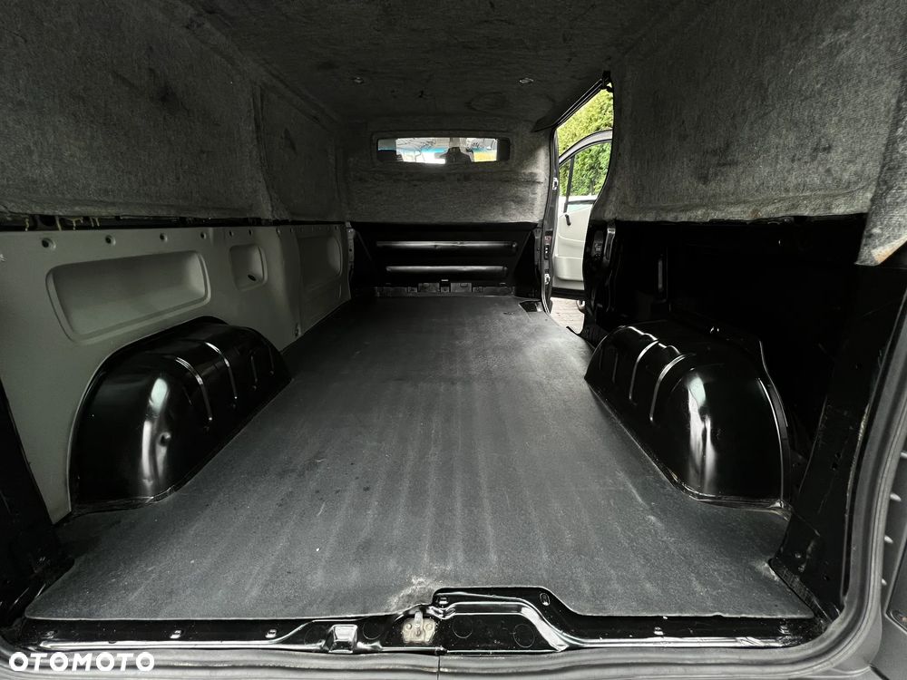 Renault TRAFIC - 25