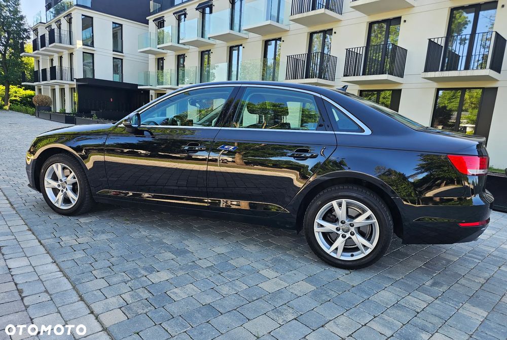 Audi A4 Limousine 35 TDI Sport S tronic - 13