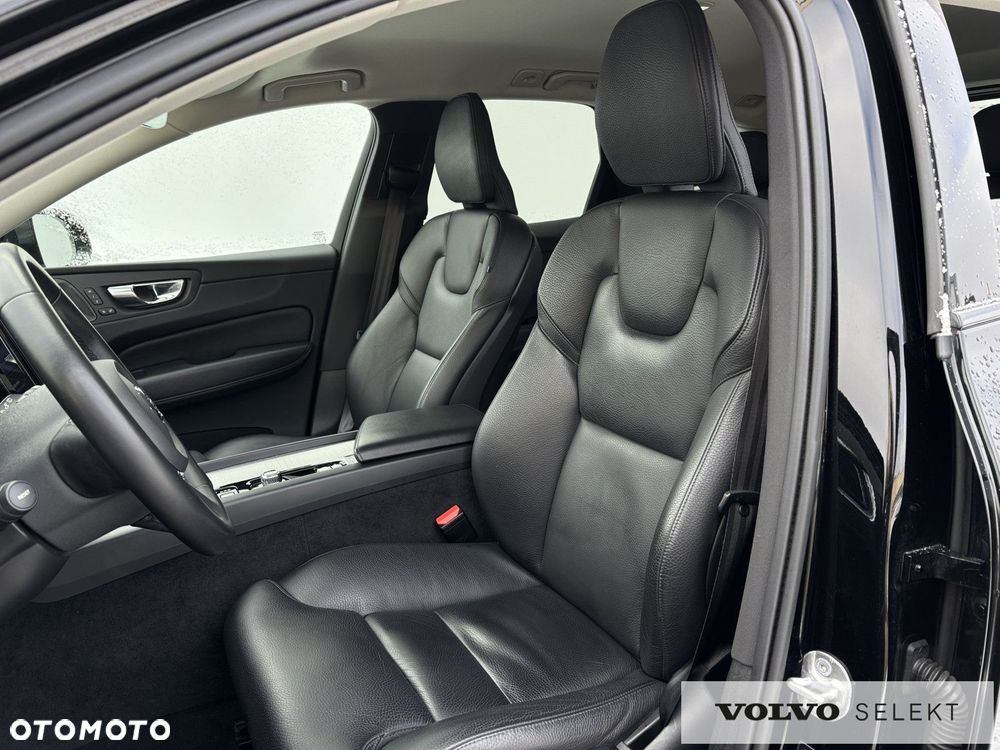 Volvo XC 60 - 6